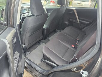 Toyota Rav4 2,0 D-4D - 10