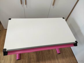 Polohovateľný kovový stôl - zelený a ružový - 10