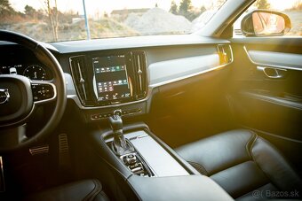 2017 Volvo V90 D5 4x4 Inscription | 166 tisíc km - 10