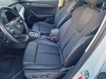 ŠKODA OCTAVIA COMBI 2.0TDI SCR STYLE DSG - 10