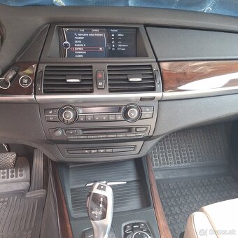 BMW X5 xDrive30d - 10