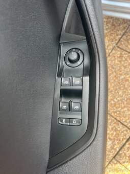 Skoda Superb Manual 2.0TDI 110KW - 10