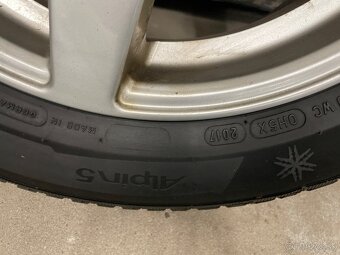 Alu disky 5x112 Škoda ,VW R16 s zimné pneu Michelin - 10