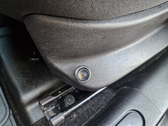 Alfa Romeo Giulietta Gulietta 1.6 JTD Distinctive 77KW M6 SR - 10