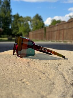 Slnečné okuliare 100% (rôzne farby) - 10