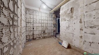 Obchodný priestor na prenájom, 94 m2, Michalovce centrum - 10