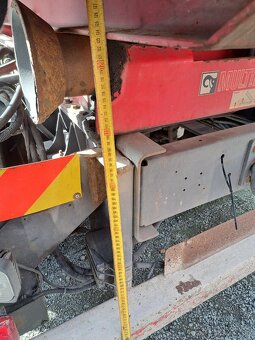 Predám Renault hakovy nosič kontajnerov ruka - 10