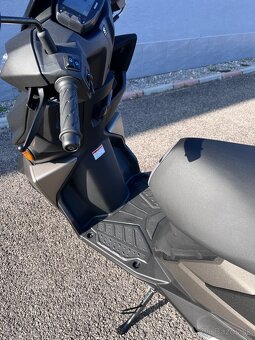 SUZUKI AVENIS 125 - 10