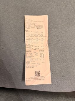 Predám iPhone 15 v super stave - 10