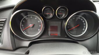 Opel Astra J 74kw r.v.2012 - 10