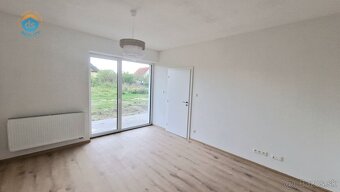 Na prenájom novostavba 3 izbový byt, REZERVUJTE , 82 m2, - 10