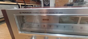 Pioneer SX-650 Receiver - 10