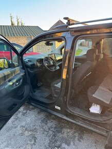 Citroën Berlingo XTR BlueHDi 130 S&S Feel XL A/T –odpoč.DPH - 10