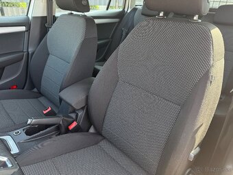 Škoda Octavia Combi 1.6 TDI 110k Style 4x4 - 10