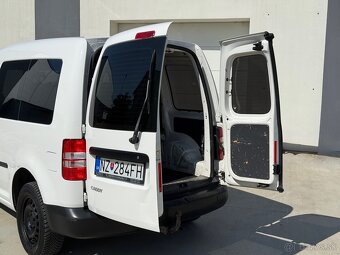 VW Caddy 1.6 TDI 5 Miestna Klimatizácia Ťažné 1.Majiteľ - 10