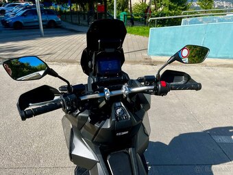 Honda ADV350 - 10