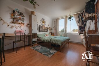 PRIESTRANNÝ 4-IZBOVÝ BYT – BÁNOVCE NAD BEBRAVOU - 10