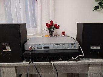 Tesla hifi systém - 10