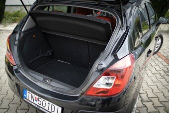 Opel Corsa 1.4 16V 74kw / SVK - 1.M / AJ NA SPLÁTKY / - 10