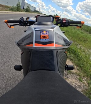 KTM superduke 1290 R 2023 - 10