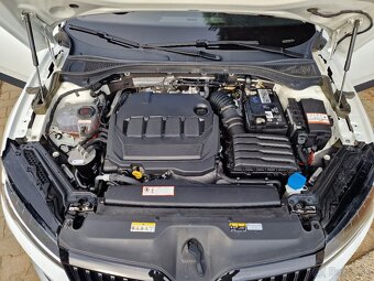 Škoda Superb Combi III 2.0 TDi DSG7 Scout 4x4 200k (diesel) - 10