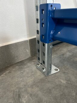 Kovový policovy regál, priemyselný profi nosnosť 450kg - 10