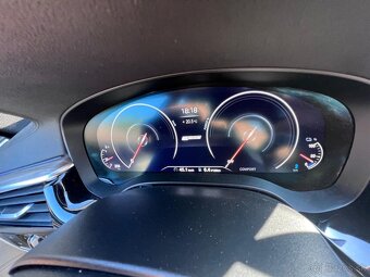 BMW 530e iPerformance Plugin hybrid 8 st. prevodovka - 10