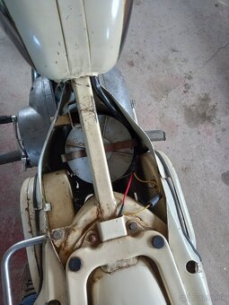 Jawa 250 automatic - 10