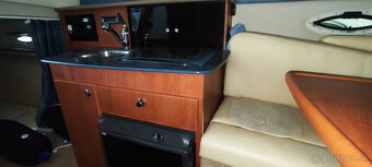 BAYLINER 265 SB - kajutový motorový čln (odpočet DPH) - 10