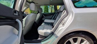 Skoda octavia 2.0 tdi 4x4 (BMM) Laurin&Klement - 10