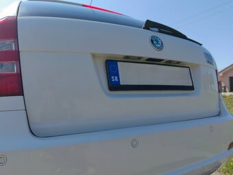 Škoda octavia 2 rs 2.0 tdi - 10