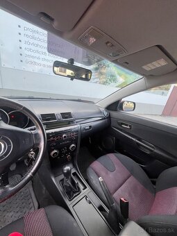 Predám Mazda 3 hatchback 1.6 - 10