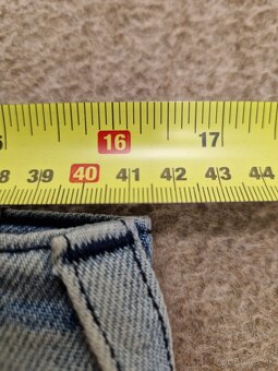 Džíny True Religion Tony Skinny W32 L32 - 41x83x109x15,5 cm - 10