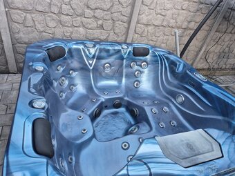 Predám vírivku - 10