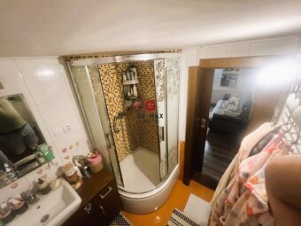 Chata ako stvorená na oddych aj bývanie – Kaluža, len pár mi - 10