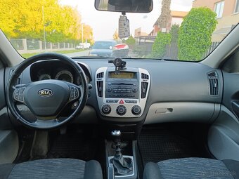 Kia Ceed 1.4 77kw - 10