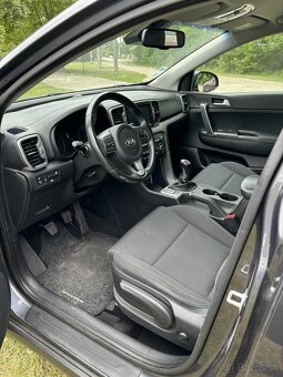 Kia Sportage 1.7 CRDi 2WD Platinum - 10