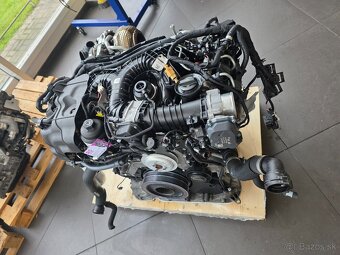 MOTOR DHX 3,0 TDI AUDI Q8 / Q7 - 10