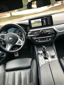 Bmw 530 xd touring M packet 210kw - 10