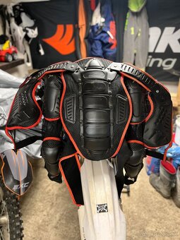 Yamaha yzf250 - 10
