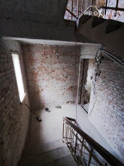 3-PODLAŽNÝ RODINNÝ DOM, TOP LOKALITA- UL. ZÁBORSKÉHO - 10