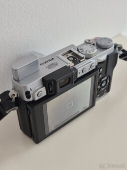 Fujifilm X30 Silver - 10