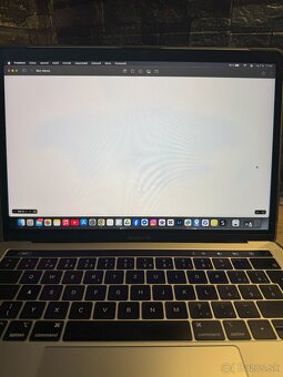 MacBook Pro 13 2018, 256GB - 10