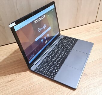 Predám hliníkový 15.6" FullHD IPS 8GB RAM - - 10