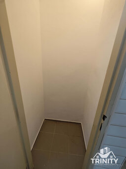 EXKLUZÍVNE - Na prenájom 1-izbový byt v centre mesta Šurany - 10