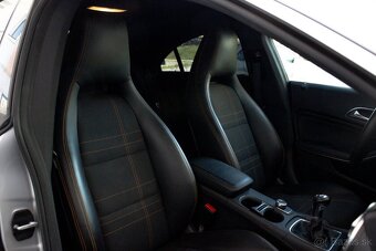 Mercedes-Benz CLA Kupé 180 AMG LINE - 10