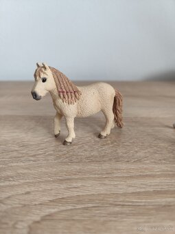 Schleich kone - 10