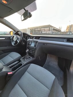 Škoda Superb Combi - 10