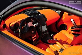 Nissan 350Z - 10