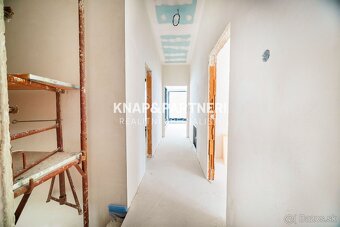 NOVOSTAVBA, AMFIK HOUSE, MEZONETOVÝ 4 IZBOVÝ BYT „D“ S TERAS - 10